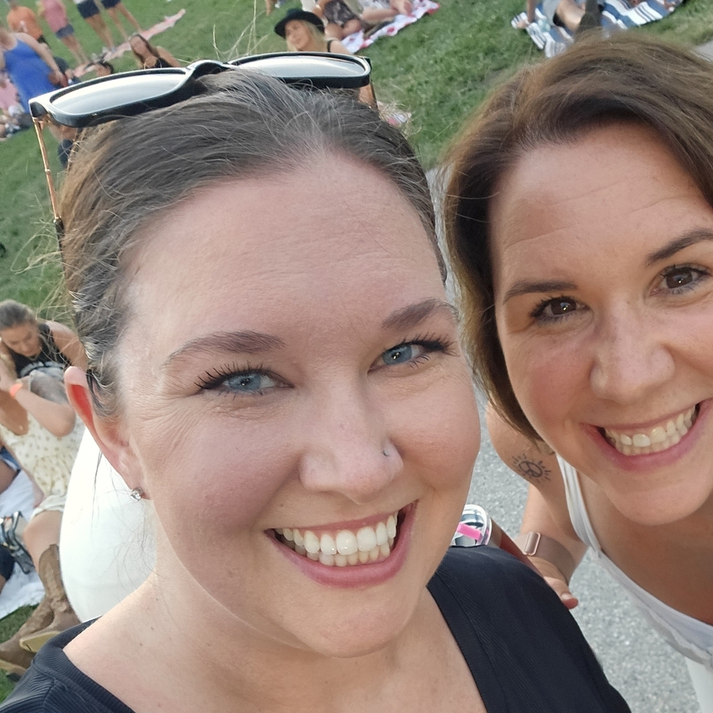 Meet your Posher, Kelley